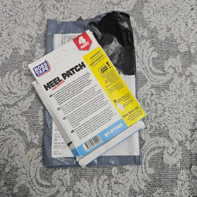 Ezilmiş Ve Açılmış Kargo, Yetersiz Müşteri Hizmeti: Hepsiburada'da Tekrarlayan Sorunlar