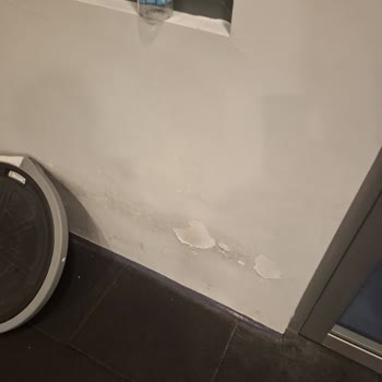 Sosyal Tesislerde Erişim Ve Yenilenme Eksikliği Site Sakinlerini Mağdur Ediyor