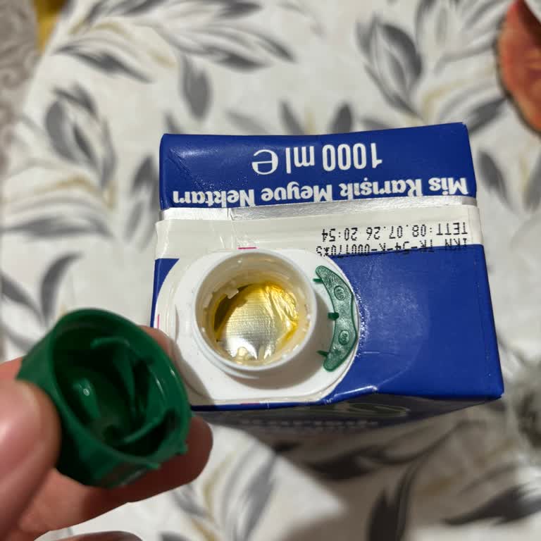 Mis Meyve Suyu Kapağı Ve Folyosu Açılırken Zorluk Yaşadım, Elim Acıdı