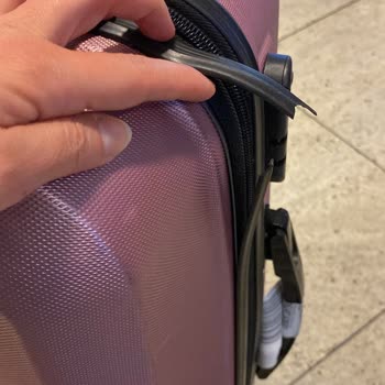 Pegasus Hasarlı Bavul İçin Sorumluluk Almadı, Çözüm Sunulmadı