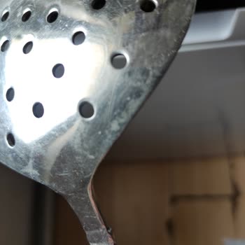 Siemens Dishwasher SN23EW62KT Leaves My Glasses and Cutlery Stained