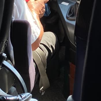 Bakımsız Otobüs, Kötü Personel Ve Güvensiz Yolculuk Deneyimi