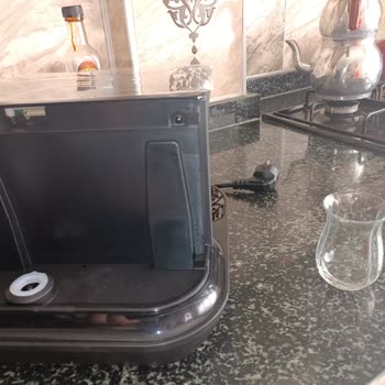 Arızalı Ve Çizikli Kahve Makinesi İçin Çözüm Sunulmuyor