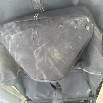 Pegasus Uçuşunda Hasar Gören Bebek Arabası İçin Çözüm Bulunamıyor