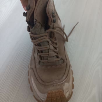 Kısa Sürede Deforme Olan Bot Ve Yetersiz Garanti Hizmeti