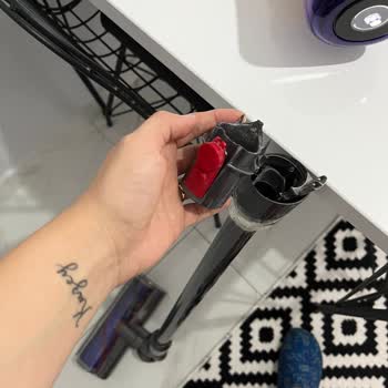 Dyson Süpürgede Tekrarlayan Arızalar Ve Yetersiz Çözüm Süreci