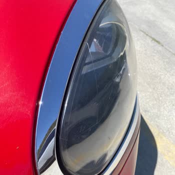 Mini Cooper Countryman'de Erken Deformasyon: Cam Fitili ve Far Çerçevesi Sorunu