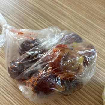 Migros Hemen Adana Şubesi'nden Ezilmiş Ve Küflü Ürünler, Çözüm Yok!