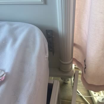 Çocuk Yatağı Kırıldı, Kullanıcı Hatası Denilerek Yardım Edilmedi