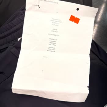 Bir Ayda Pantolonlarda Solma Ve Tiftiklenme: Değişim Talebim Reddedildi