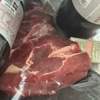 Yırtık Ambalajlı Et Ve İade Edilmeyen İndirim Kuponu Mağduriyeti