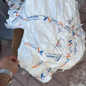Siparişimdeki Deterjanın Yarısı Ambalajdan Akmış!