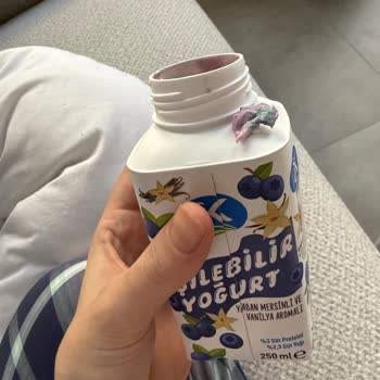 Sek İçilebilir Yoğurtta Plastik Benzeri Maddeyle Karşılaştım