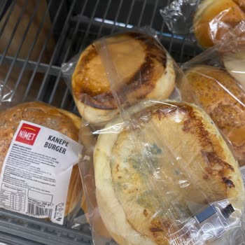 A101 Şubesinde Küflü Ürün Şoku: Gıda Güvenliği Tehlikede