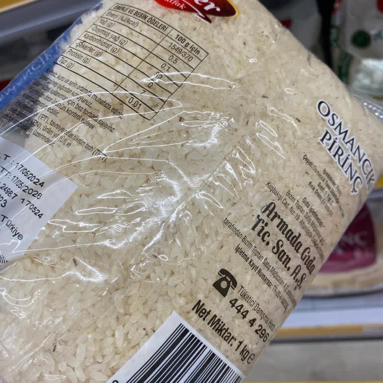 Market Raflarında Böcekli Ve Kurtlu Pirinç Satışıyla Karşılaştım