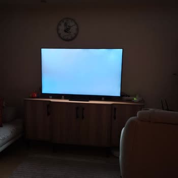 Yeni Alınan Televizyonda Işık Sızması Sorunu Ve Yetersiz Destek