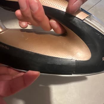 Servis Hem Fiyatı Artırdı Hem Ütüyü Hasarlı Teslim Etti