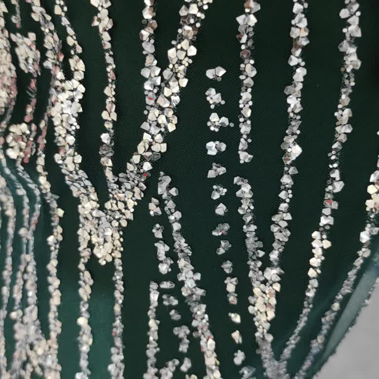 İşlemeli Elbise Yerine Kalitesiz Ürün Ve Geciken Para İadesi Mağduriyeti