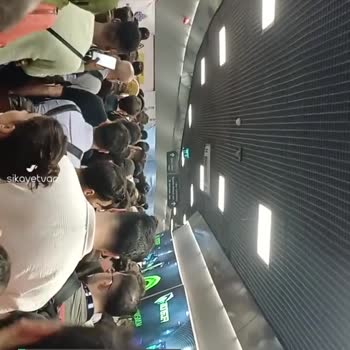 İstanbul Büyükşehir Belediyesi Gayrettepe Metro İstasyonunda İnsan Trafiği Yaratıldı