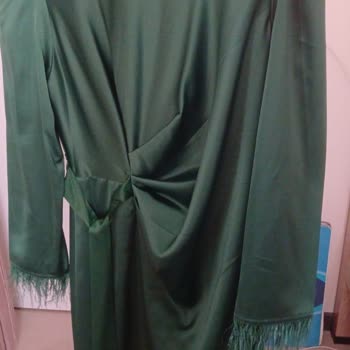 Yanlış Renk Elbise Gönderildi, İade Ve Ücret Talebime Dönüş Yapılmıyor