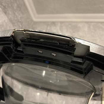 Vestel Çamaşır Makinesinde Kronik Çürüme Ve Kapak Arızası: Garanti Kapsamında Kalıcı Çözüm Talebi