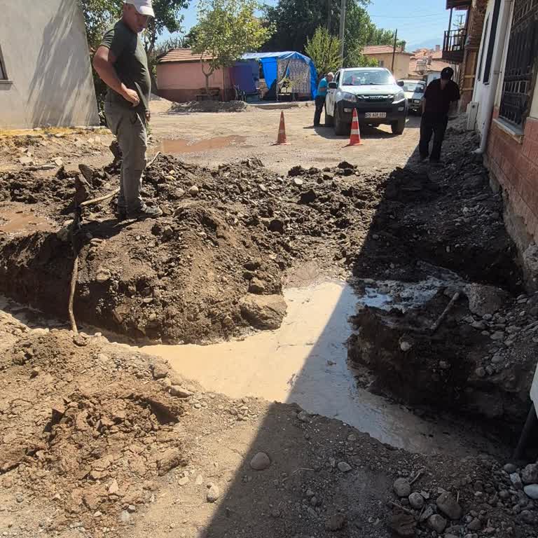 Aksa Balıkesir Doğalgaz Ekibinin Kaba Tavrı Ve Özensiz Çalışması Mağduriyet Yarattı