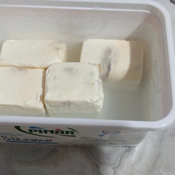 Süzme Peynirde Tarihinden Önce Küflenme Sorunu