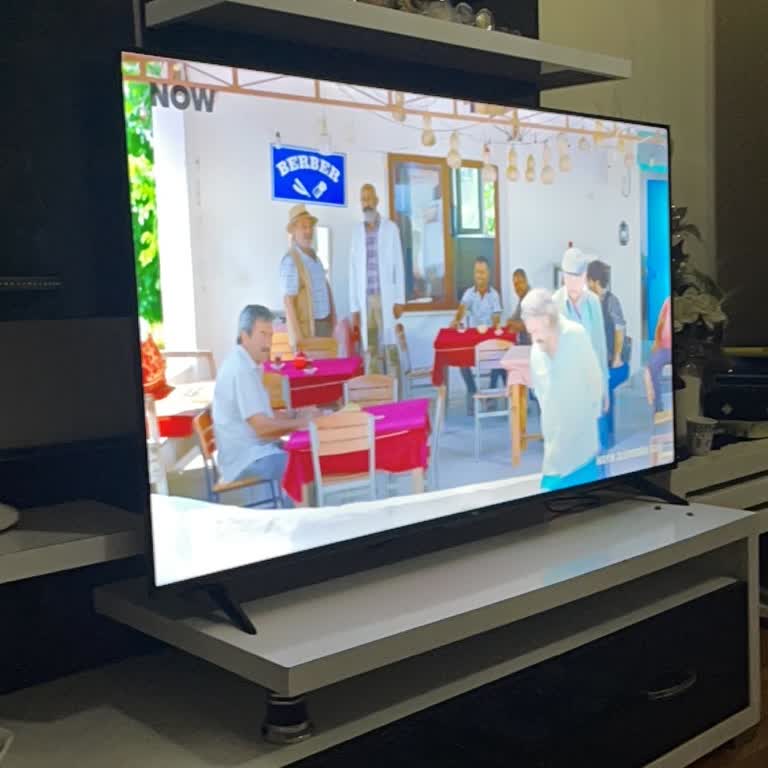 Yeni Alınan TCL Televizyonda Sürekli Bulanık Ekran Sorunu Yaşanıyor