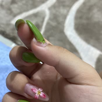 Marsel Beauty Studio Protez Tırnak Memnuniyetsizliği