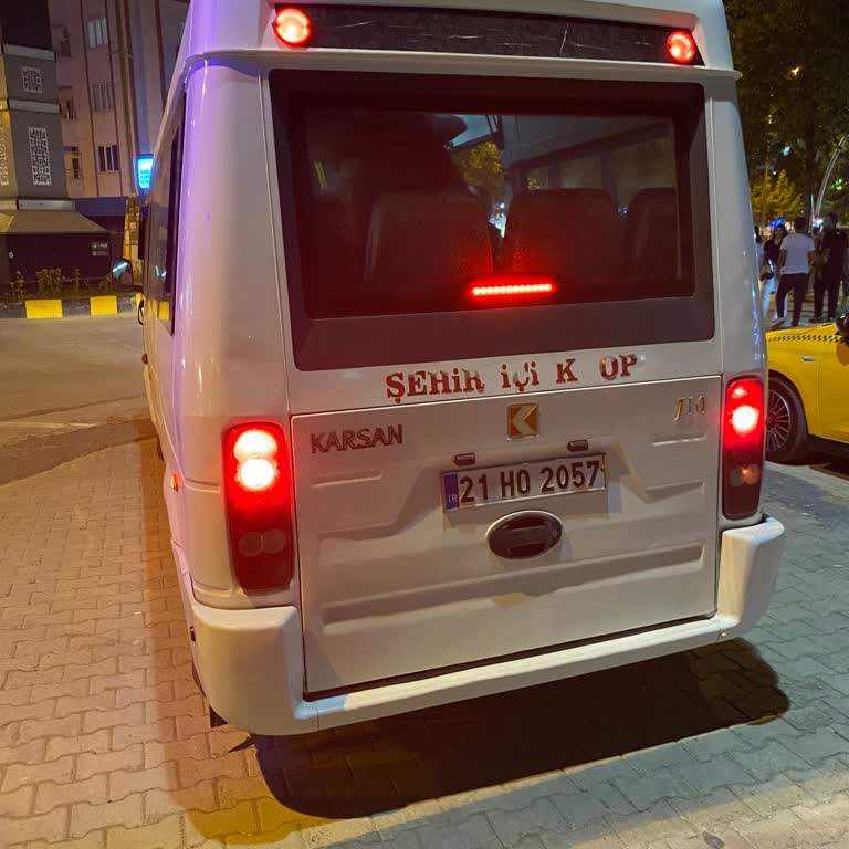 Minibüslerin Son Durağa Kadar Götürmemesi Ve Hizmet Eksikliği