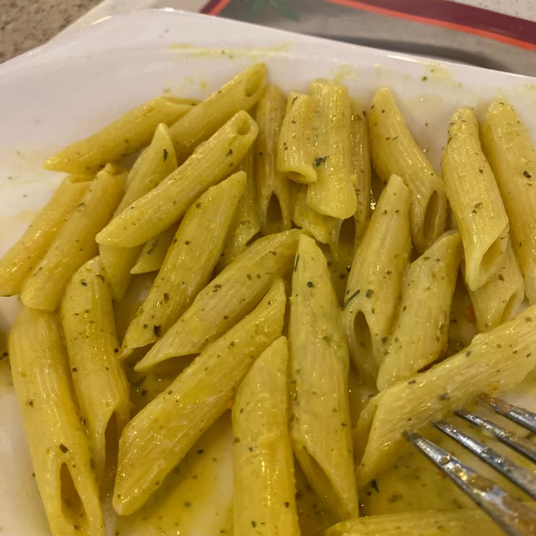 Akbatı Şubesinde Yemek Kalitesinde Düşüş Ve Memnuniyetsizlik