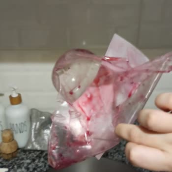 Tarım Kredi Kooperatif Market Nar Suyu Patladı, Evim Ve Gıdalarım Zarar Gördü!