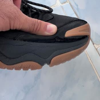 Skechers 10 Ayda Yırtılan Ayakkabı Ve Çözüm Sunmayan Müşteri Hizmetleri