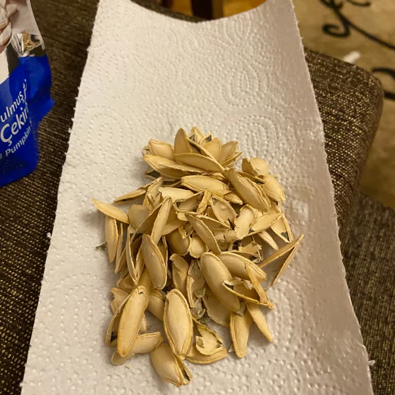 Tadım Kabak Çekirdeğinde Sürekli Acı Çekirdek Sorunu Güvenimi Sarstı