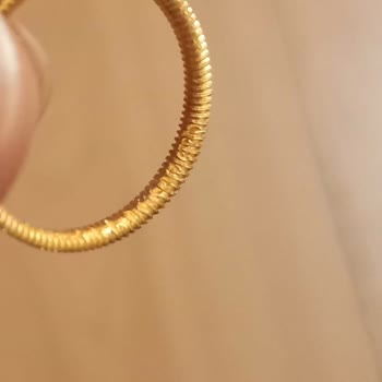 Eksik Gramaj Ve Kötü İşçilikli Yüzük İçin Çözüm Sunulmuyor