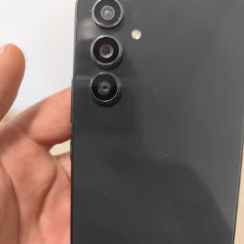 Yenilenmiş Telefonun Ekranı Ve Parçaları Orijinal Değil