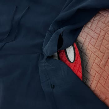 Yeni Alınan Pantolonun İlk Giyişte Yırtılması Ve Geri Dönüş Alamama Mağduriyeti