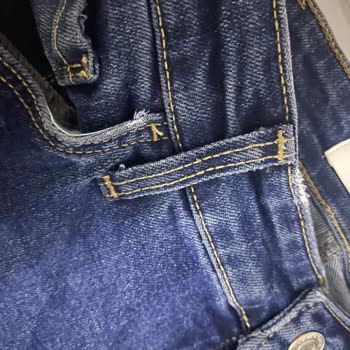 Çamaşır Makinesi Kıyafetleri Parçalıyor, Servisten Yanıt Yok