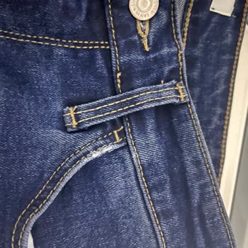 Çamaşır Makinesi Kıyafetleri Parçalıyor, Servisten Yanıt Yok