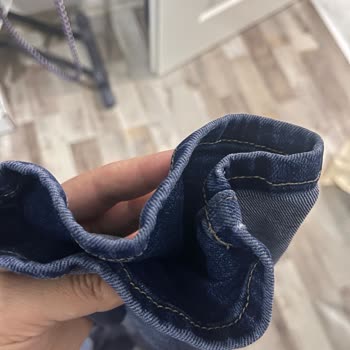 Çamaşır Makinesi Kıyafetleri Parçalıyor, Servisten Yanıt Yok