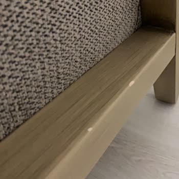 Divanev Koltuk Ve Sandalyelerde Kronik Ahşap Soyulma Ve Renk Sorunu