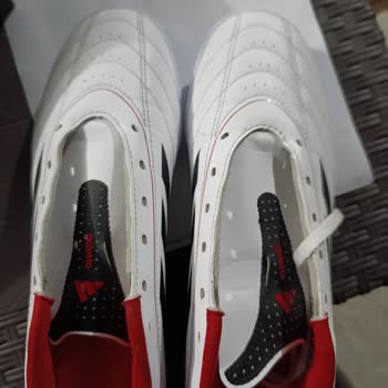 Aldığım Ayakkabı Ayağımı Zedeledi, Firma Destek Olmadı