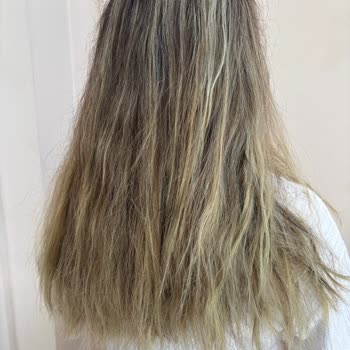 Saçlarım Mahvoldu, Param Ve Zamanım Boşa Gitti