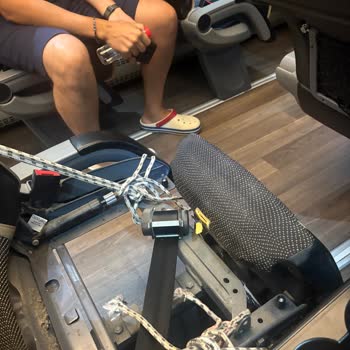 Varan Turizmde Kırık Koltuk Ve Klimanın Su Akıtmasıyla Yaşanan Mağduriyet