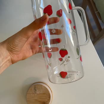 Cam Sürahinin Kapağında Kısa Sürede Küf Oluştu, İade İçin Çözüm Bekliyorum