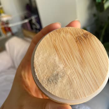 Cam Sürahinin Kapağında Kısa Sürede Küf Oluştu, İade İçin Çözüm Bekliyorum