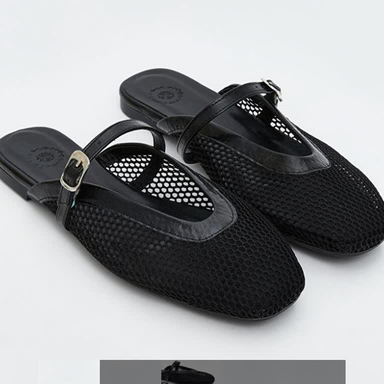 LCW Waikiki’de Siyah Terlik Modeli Uzun Süredir Stokta Yok