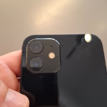 Yenilenmiş İphone 12 Beklentileri Karşılamadı, Ürün Kusurlu Çıktı