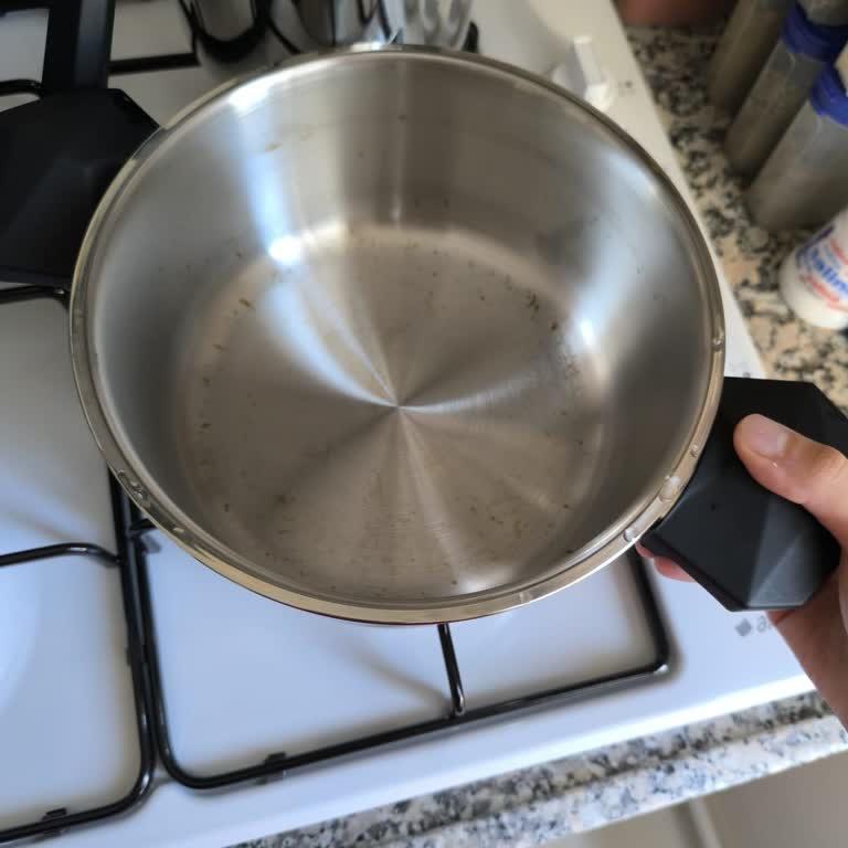 Schafer Tencere Ve Çaydanlık Setinde Tekrar Eden Oksitlenme Sorunu