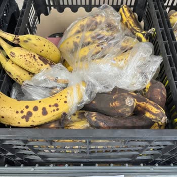 A101’de Sürekli Çürük Sebze Meyveyle Karşılaşmak Alışverişi Eziyete Çeviriyor